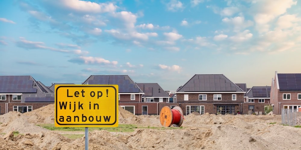 Renovlies voor nieuwbouw in Rotterdam. Krijg 10% korting op het behangen en sauzen van wanden.